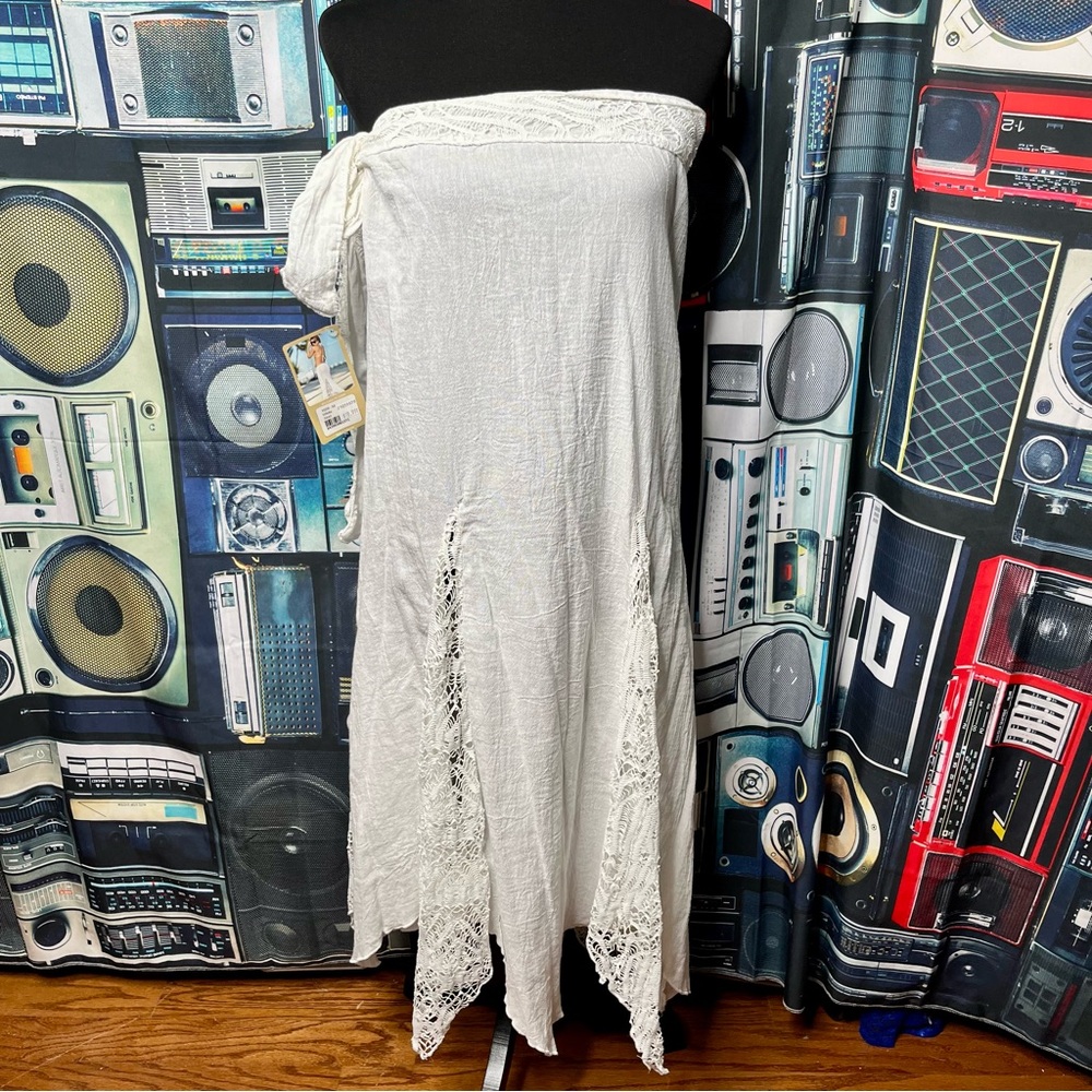 AM : PM By Espiral Lace Skirt/Cover Up Size M